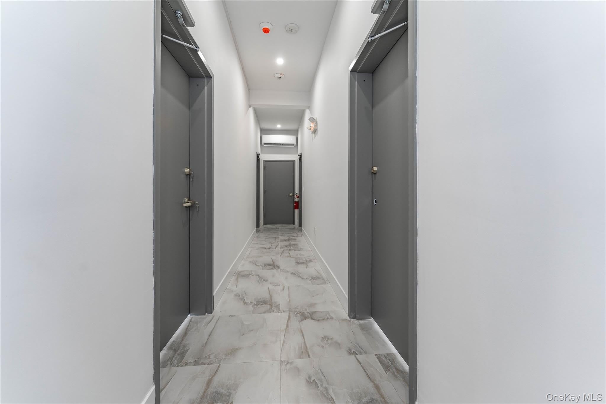 138 E Park Avenue – photo 1