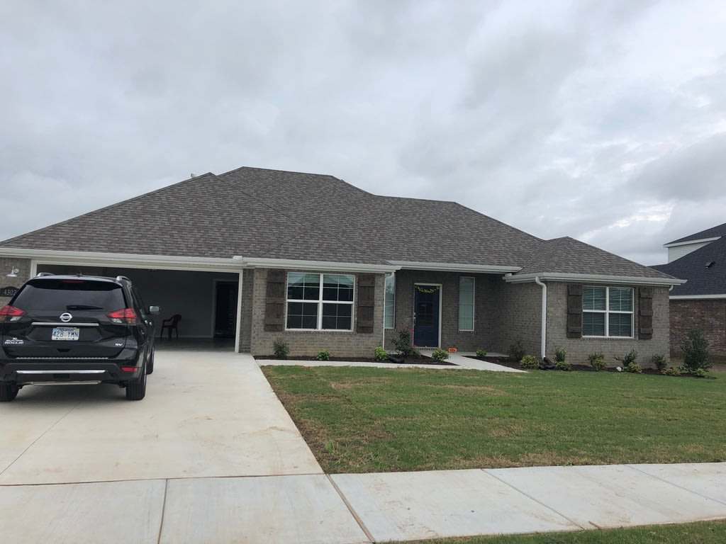 4302 Southwest Flagstone Boulevard – photo 1