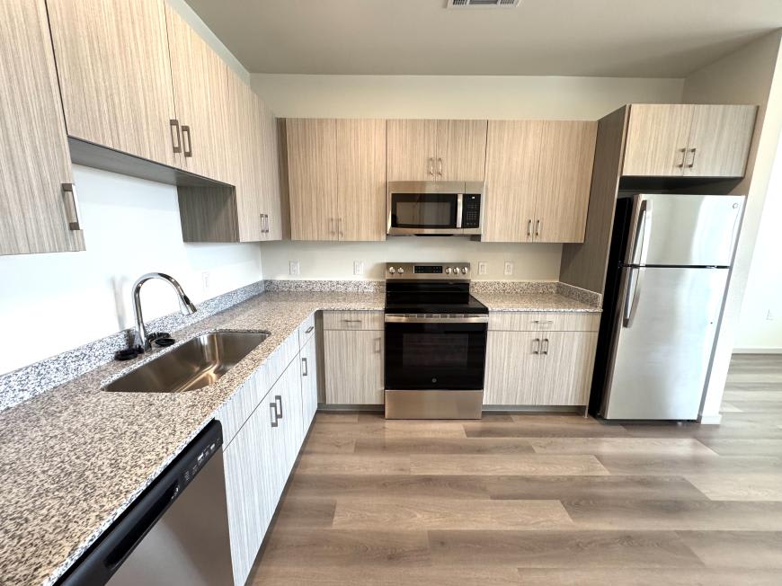 10001 Cedar Creek Dr. – photo 1 of 10