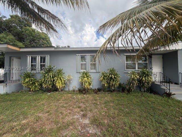 805 NE 134th St – photo 1