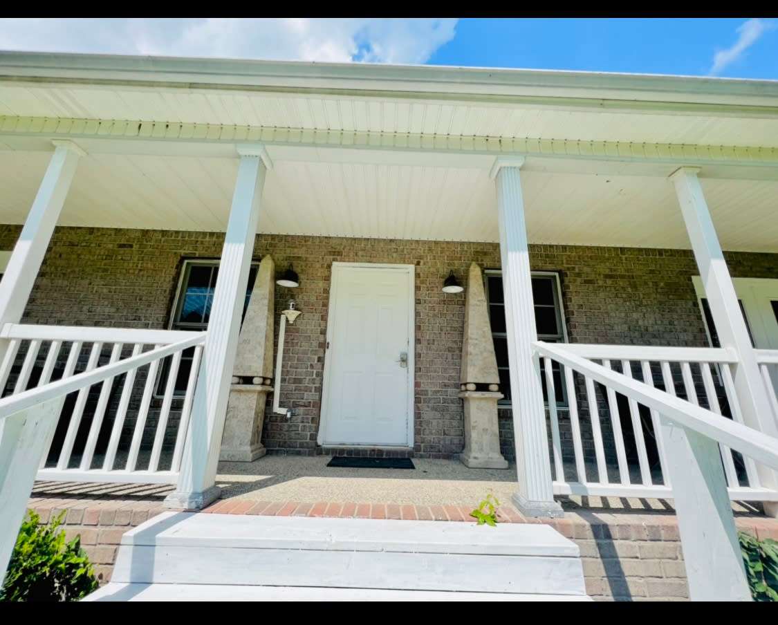 7378 Smiley Hollow Road – photo 1 of 52