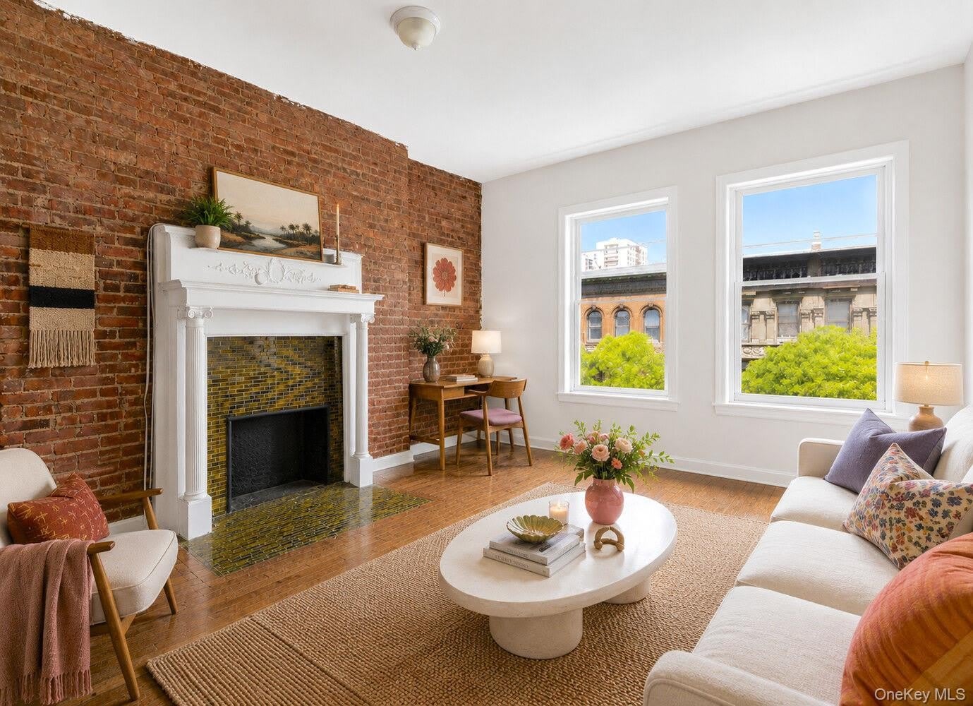 46 W 87TH Street – photo 1