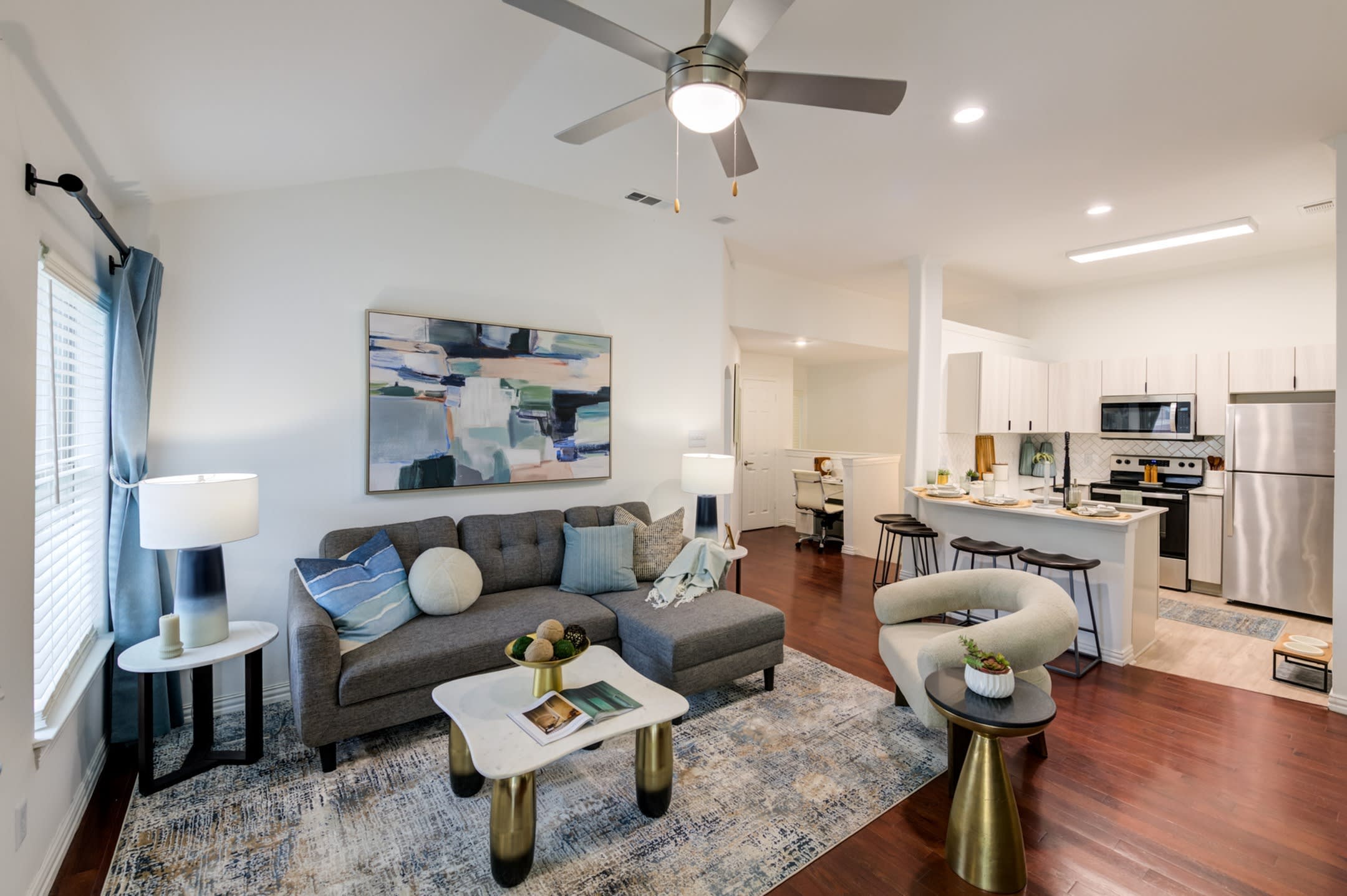 Kensington by the Vineyard Apartments – photo 1