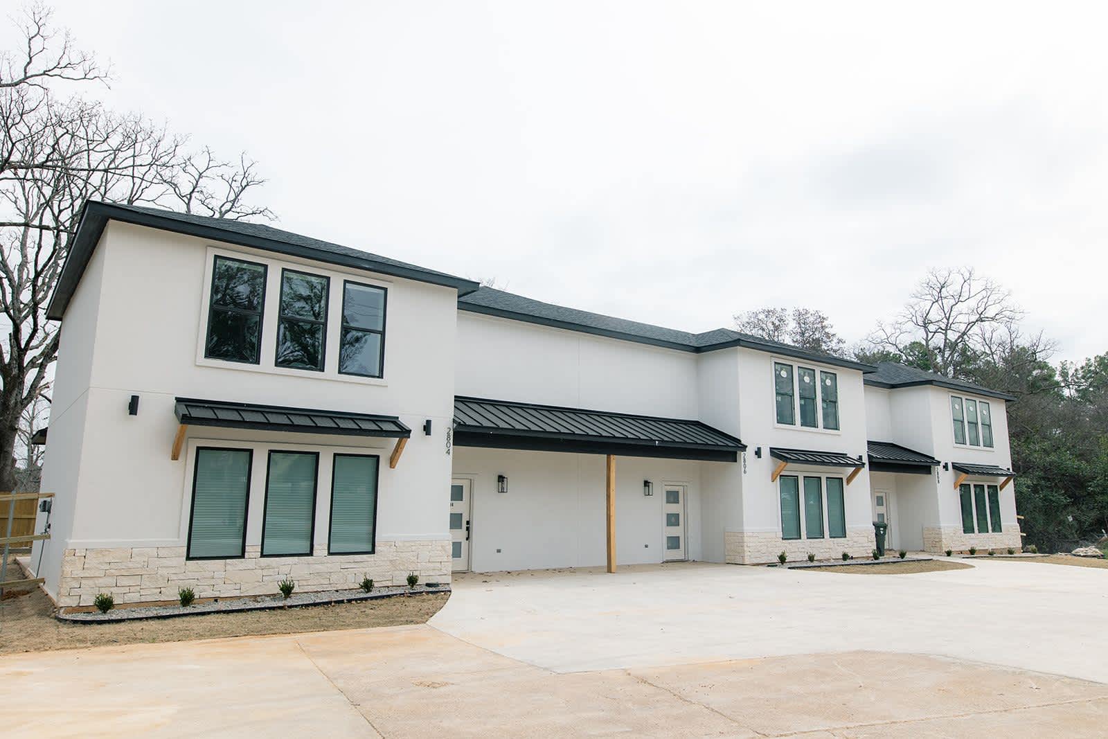 2804 Old Omen Road – photo 1