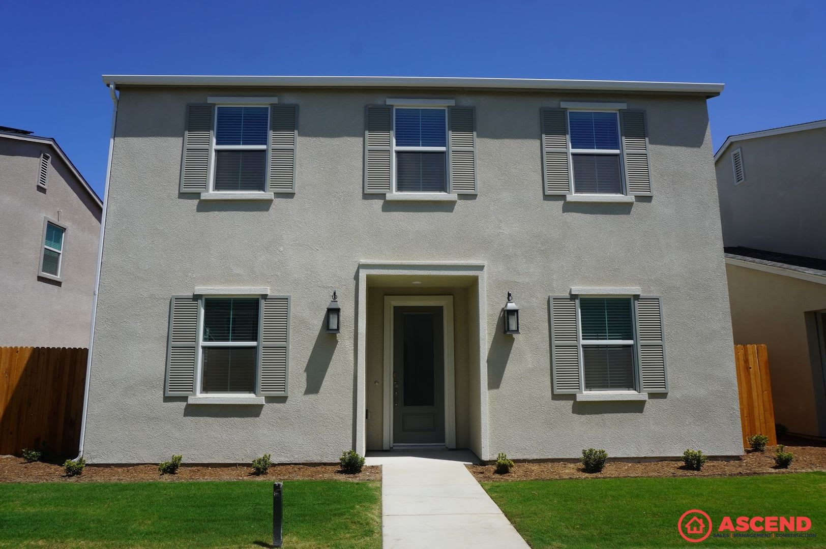 Move In Ready New Construction 4 Bed 2 5 Bath Solar Powered Pet Friendly – photo 1