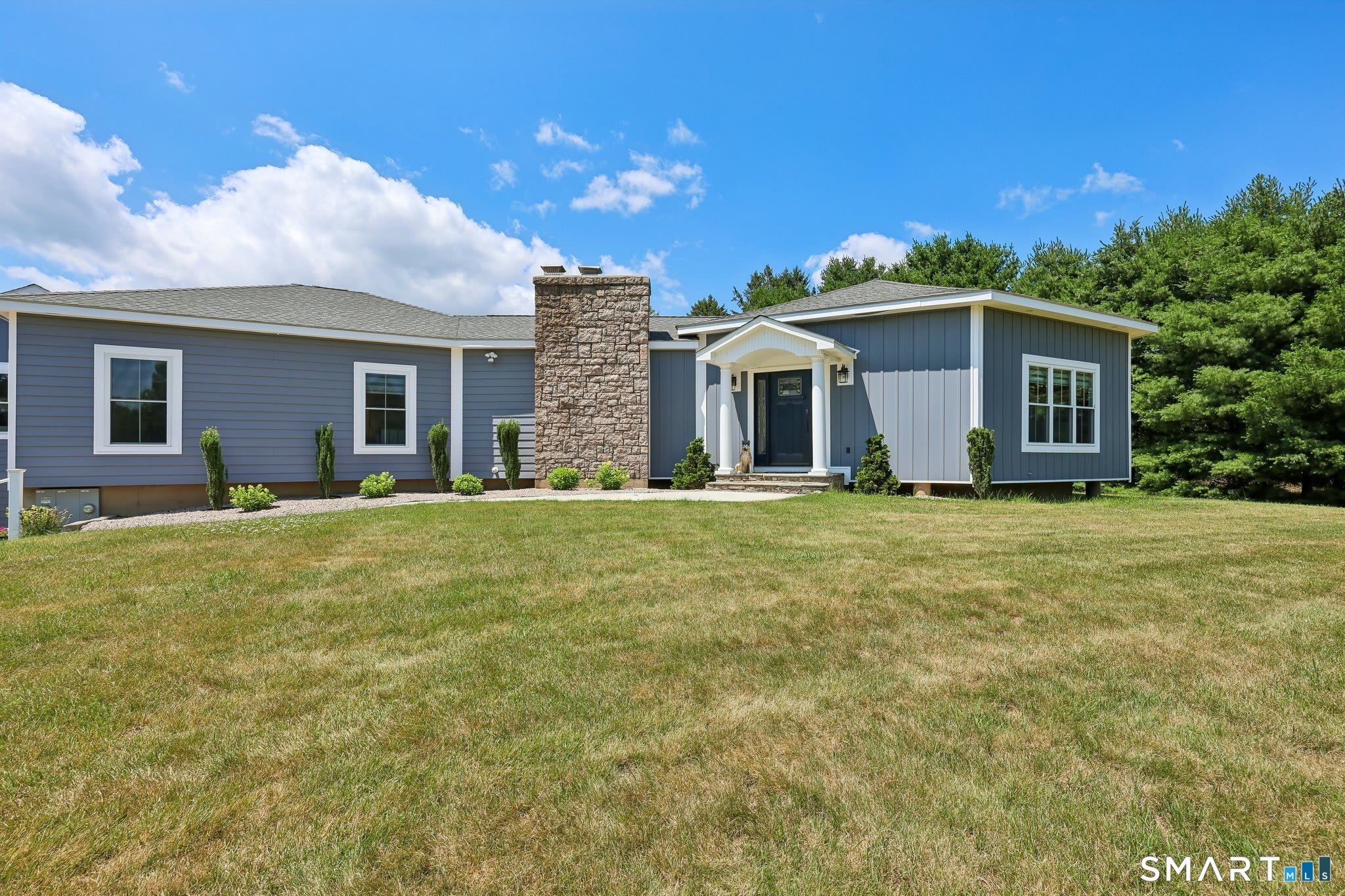 687 Richie's Way – photo 1