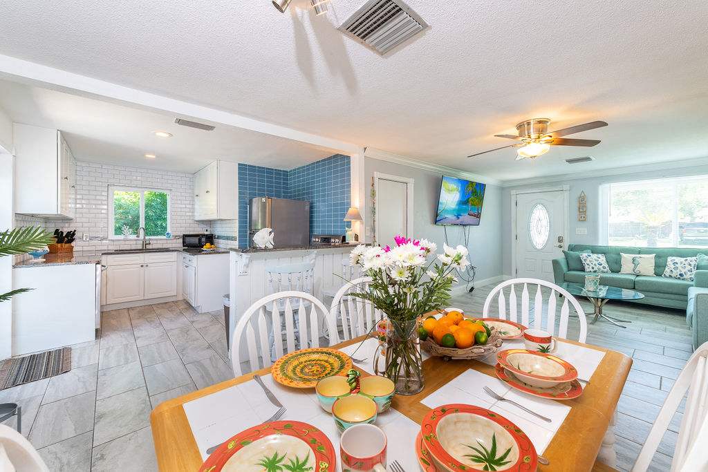 632 Goodwin Avenue – photo 1