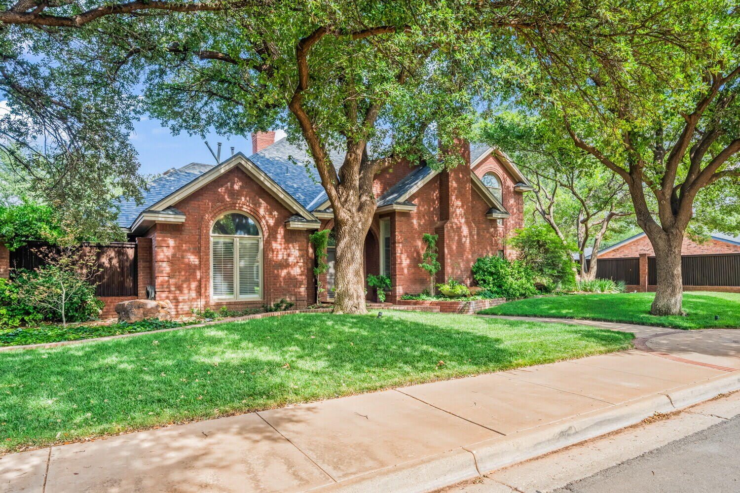 8707 Savannah Avenue – photo 1