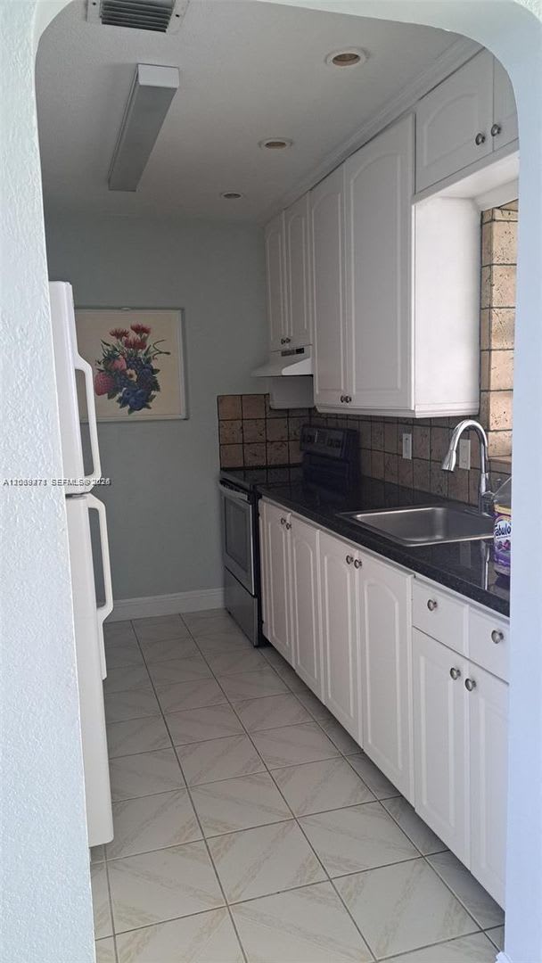 5813 SW 140th Avenue 5813, Miami, FL 33183 – photo 1