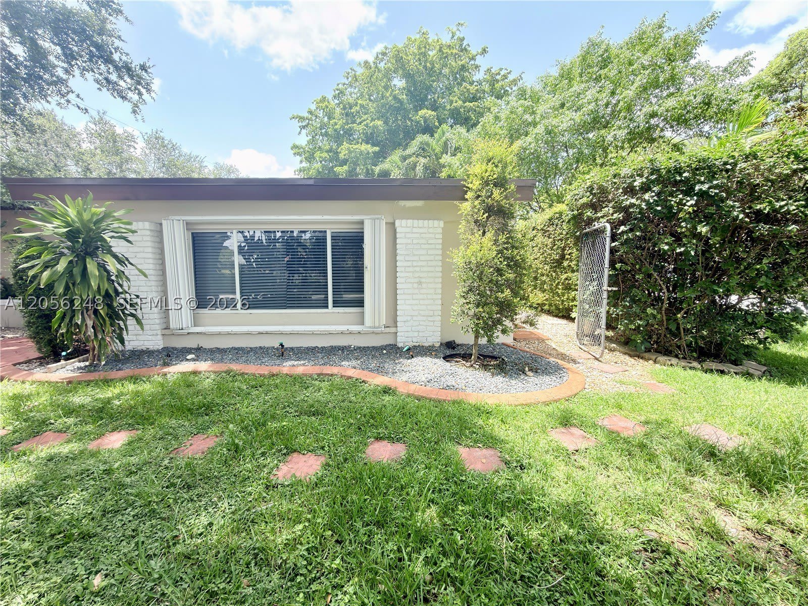 9160 SW 73rd St – photo 1 of 14