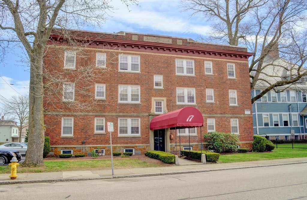 17 Greenleaf – photo 1 of 375