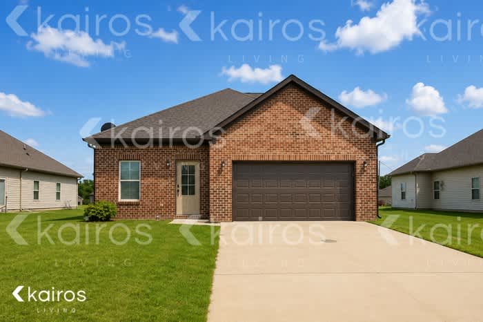 520 White Oak Circle – photo 1 of 27