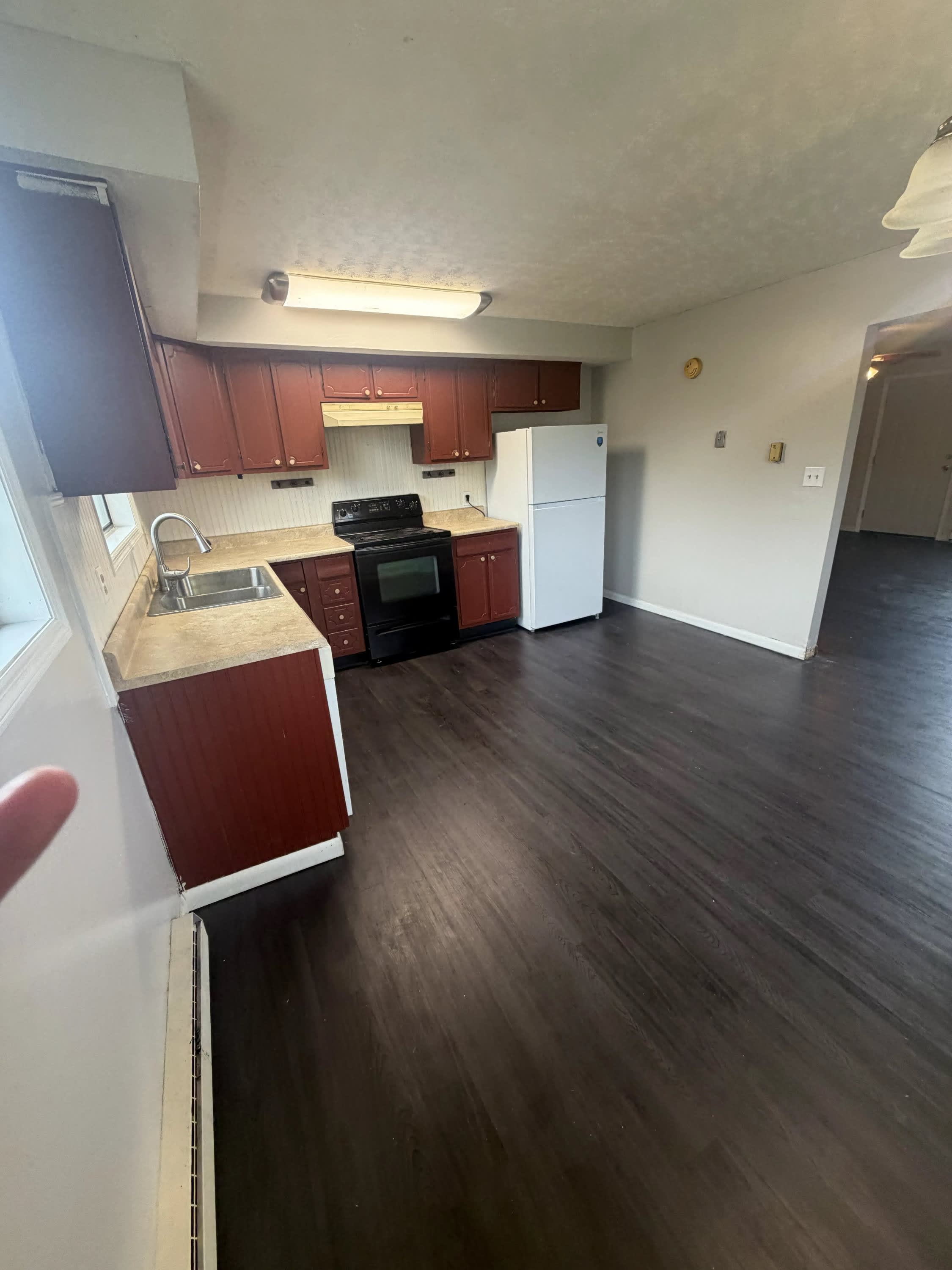 5610 Knoxville Hwy – photo 1 of 17