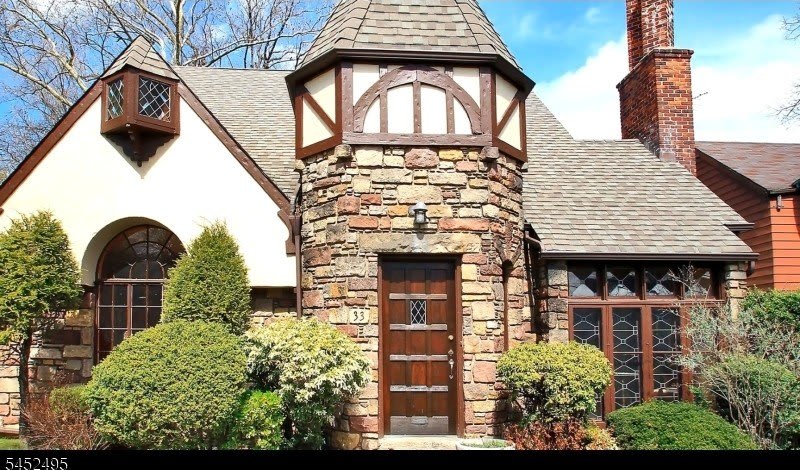 33 Johnson Ave – photo 1