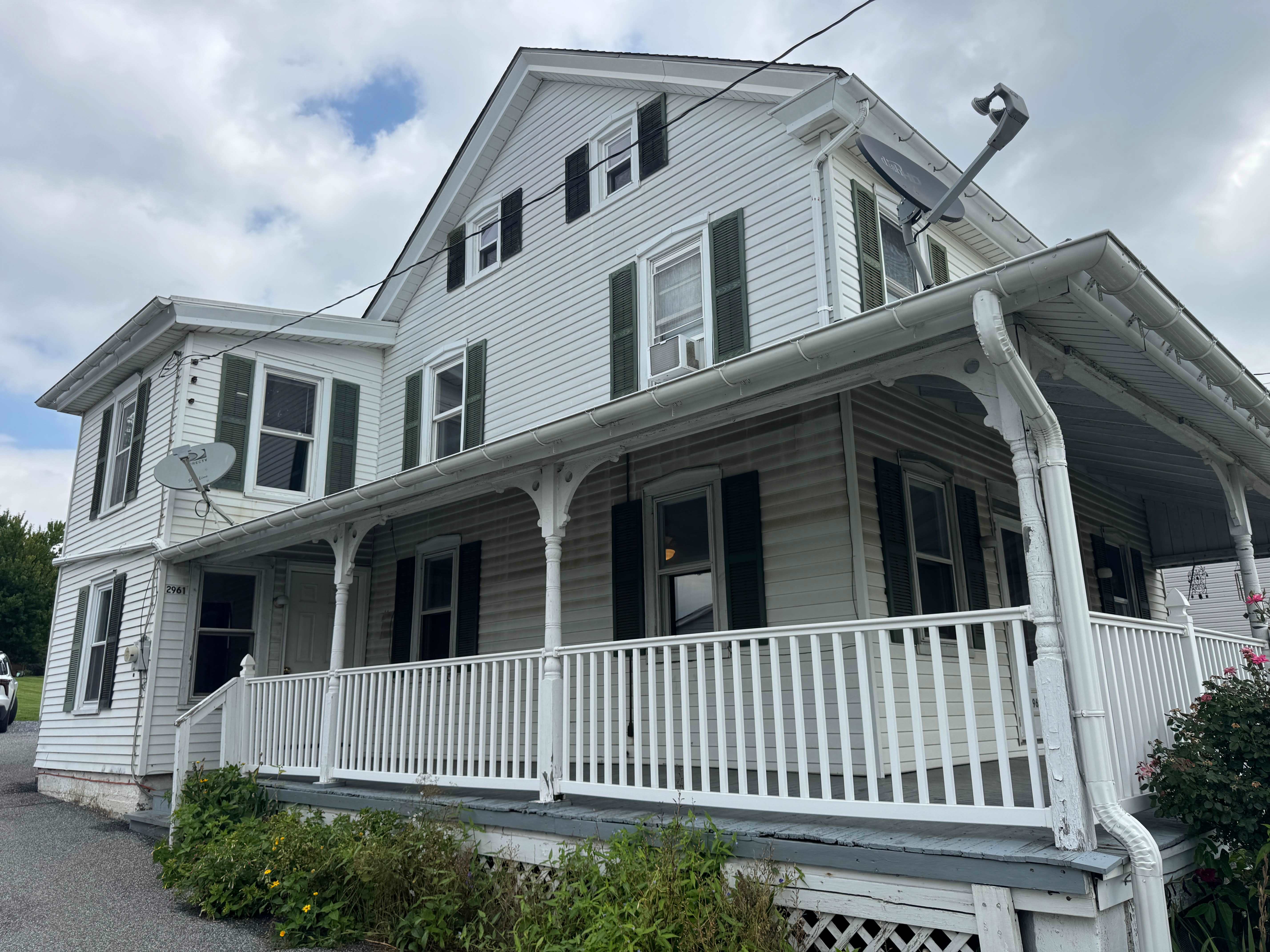 2961 Main St – photo 1 of 16