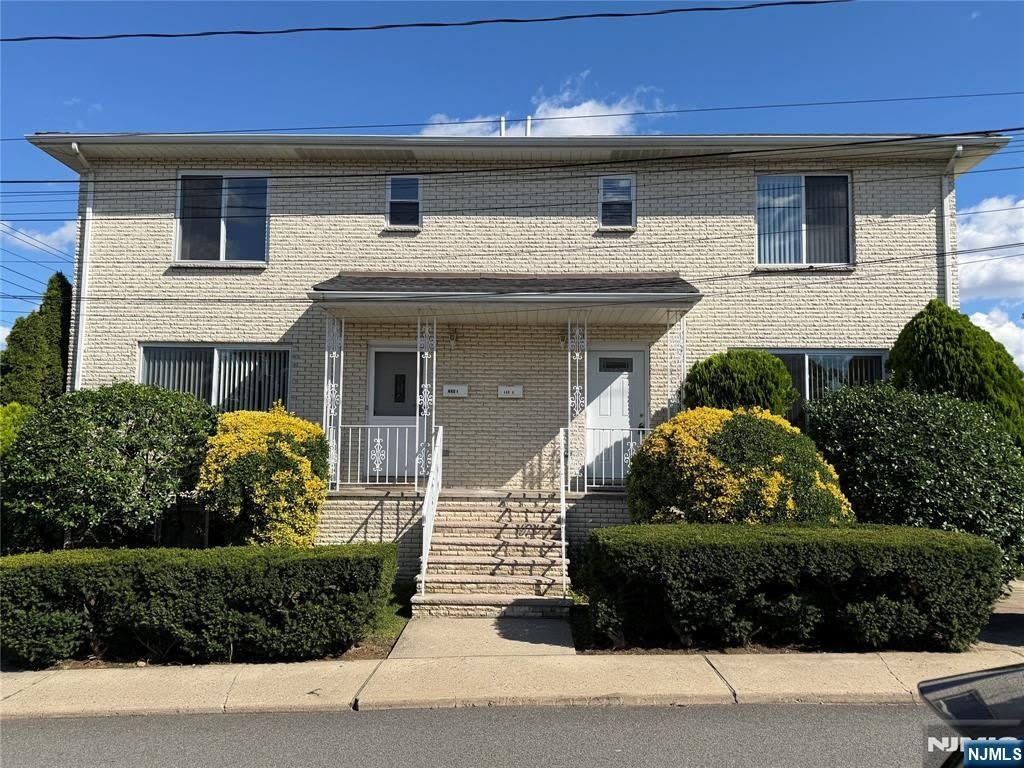 440 Brinkerhoff Avenue – photo 1