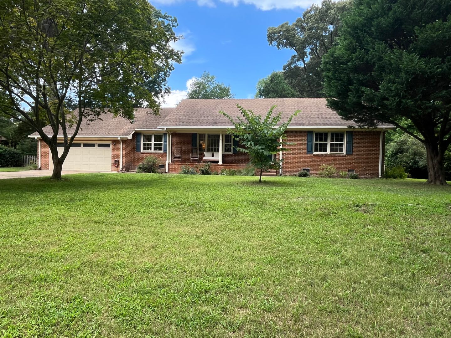 805 Winthrope Drive – photo 1