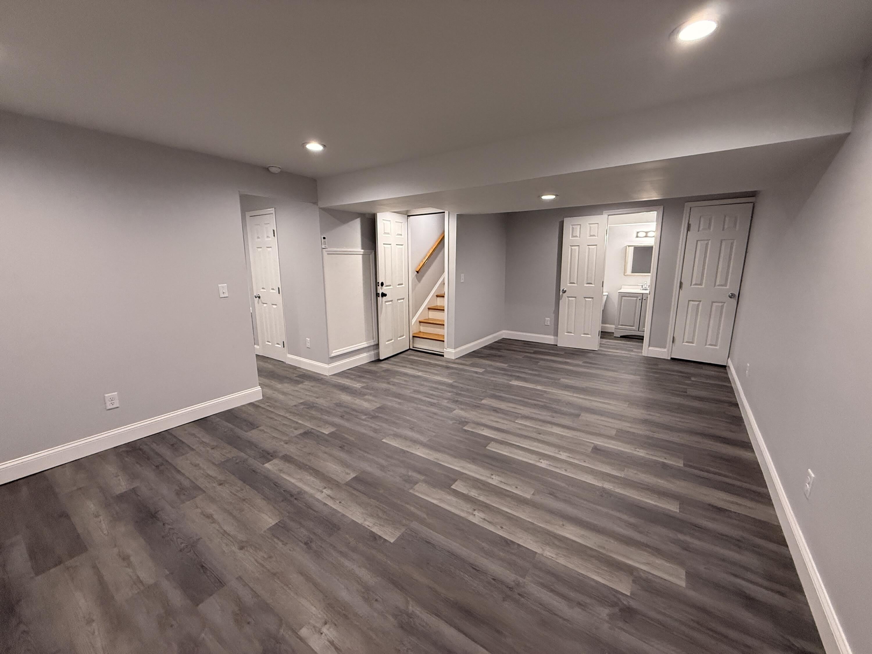 7156 Holland Lane – photo 1