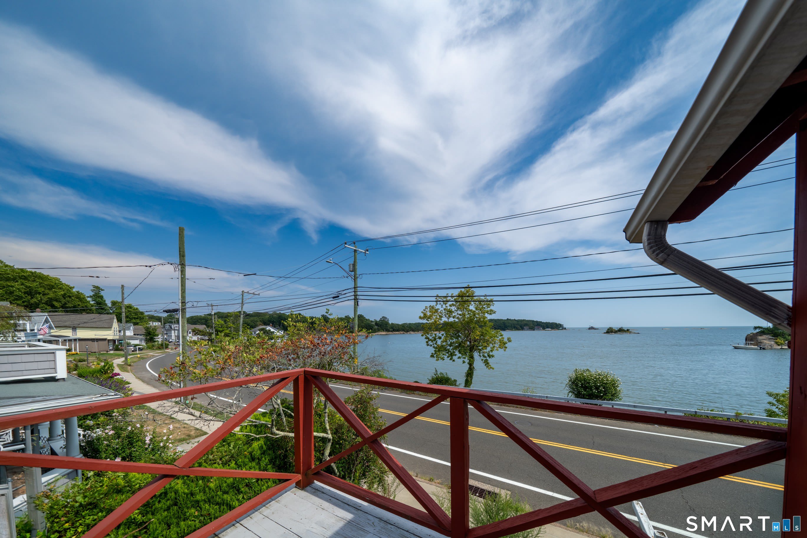 198 200 Shore Drive – photo 1 of 125