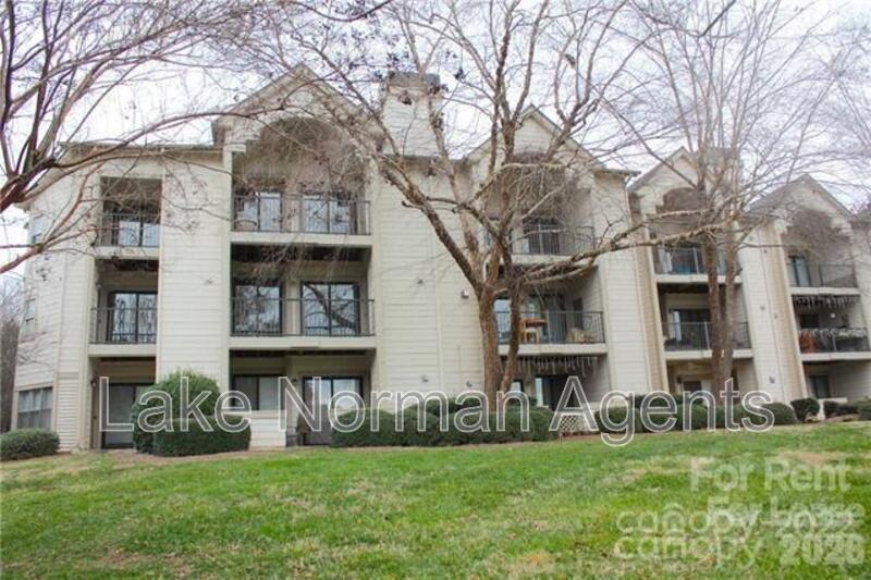 18817 Nautical Drive – photo 1 of 14