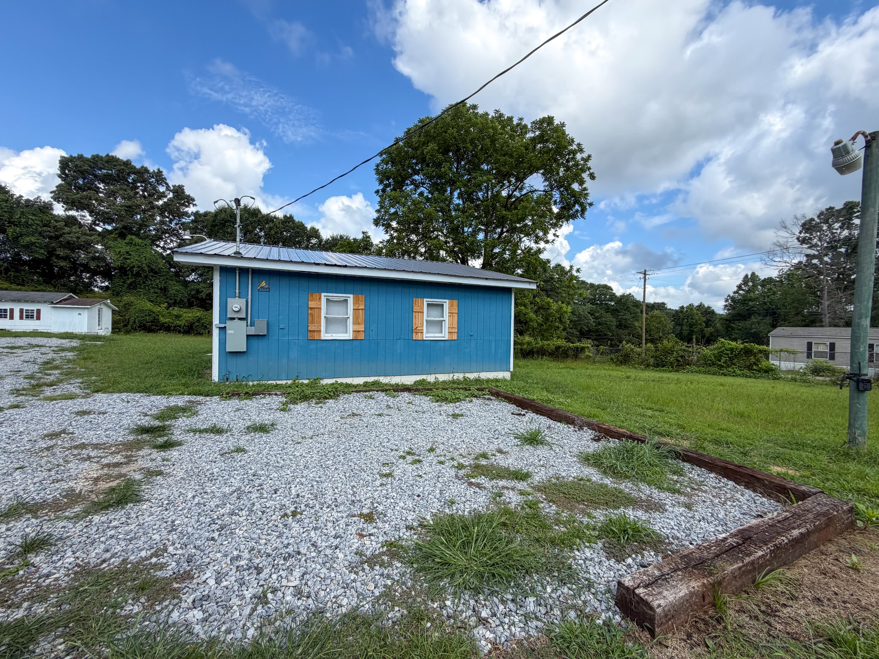 3520 Oakridge Avenue – photo 1 of 31