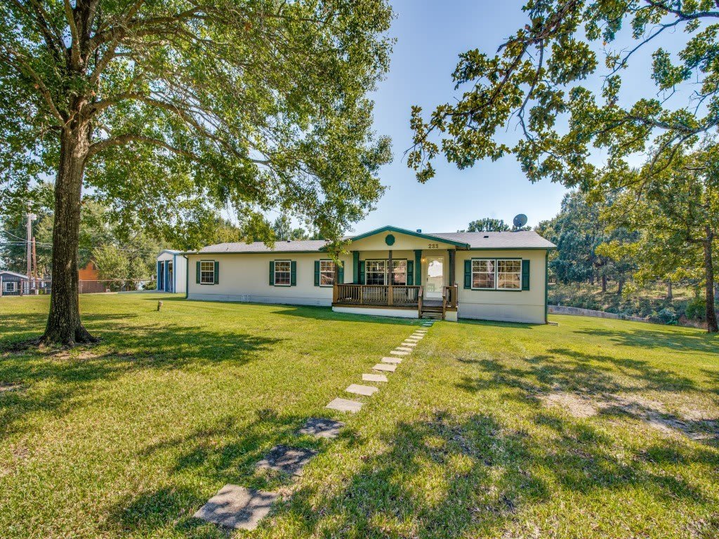233 Esquire Estates Road – photo 1