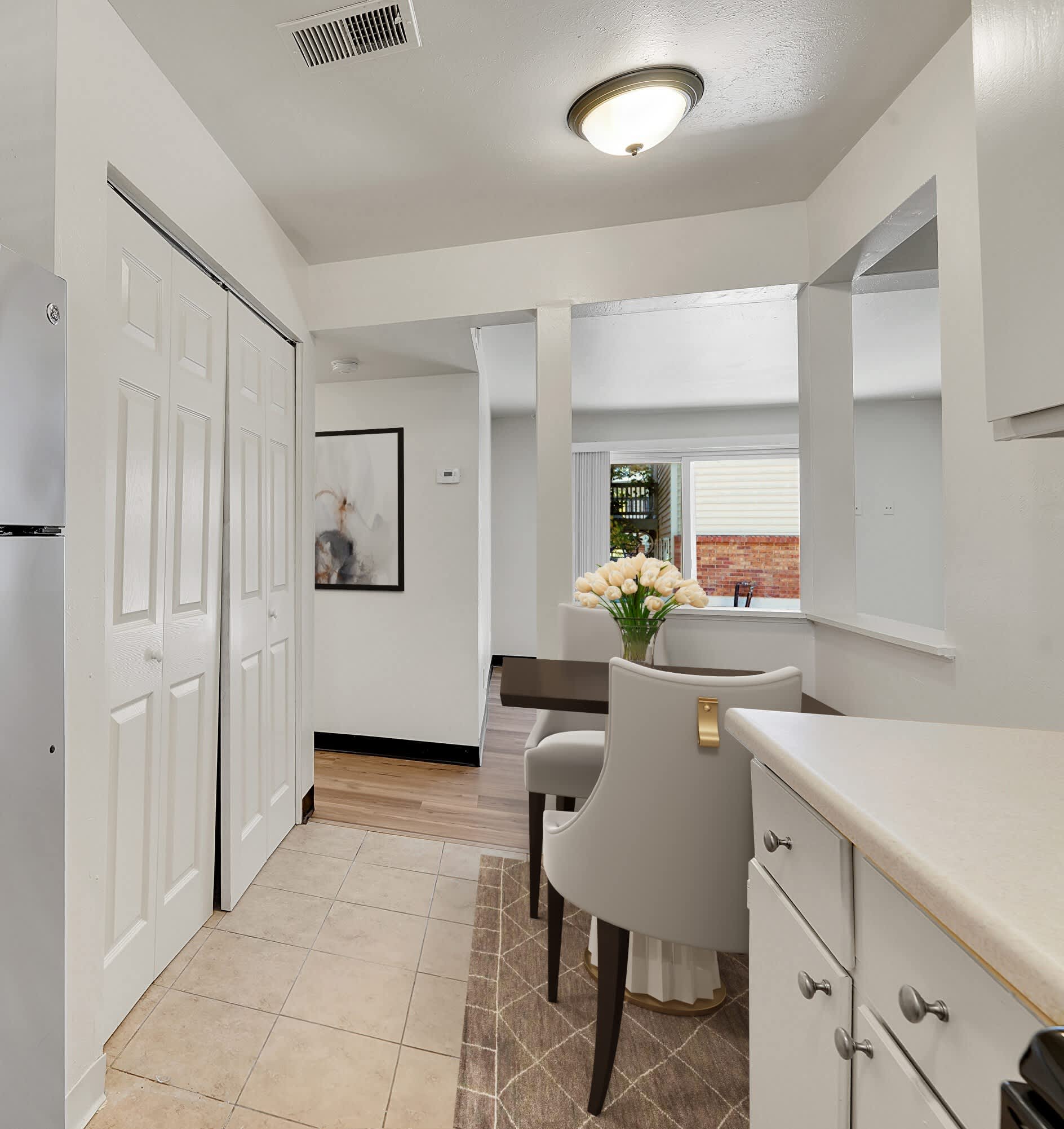 918 South Street, #4 – photo 1 of 13
