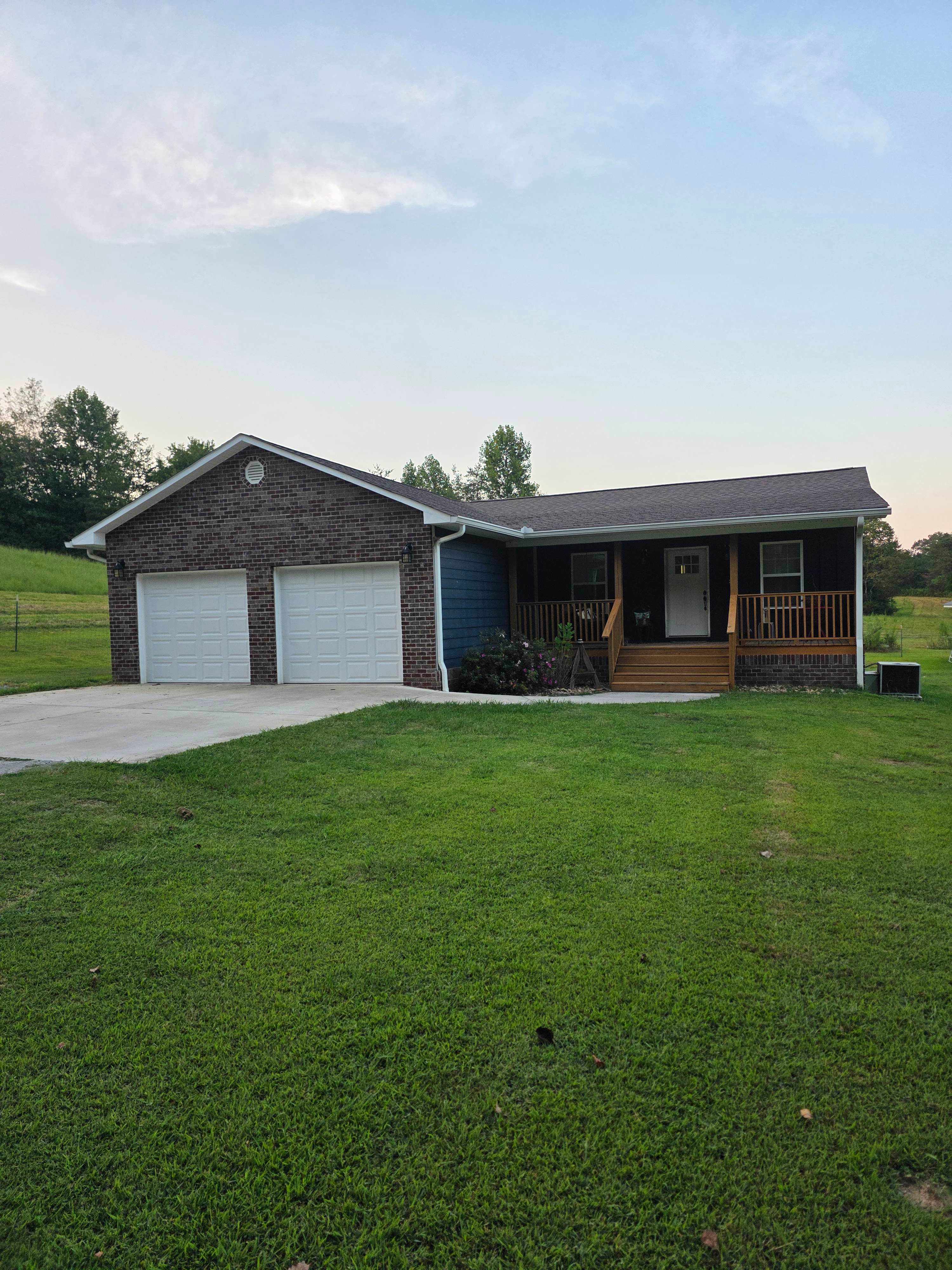 240 Union Church Rd – photo 1 of 8