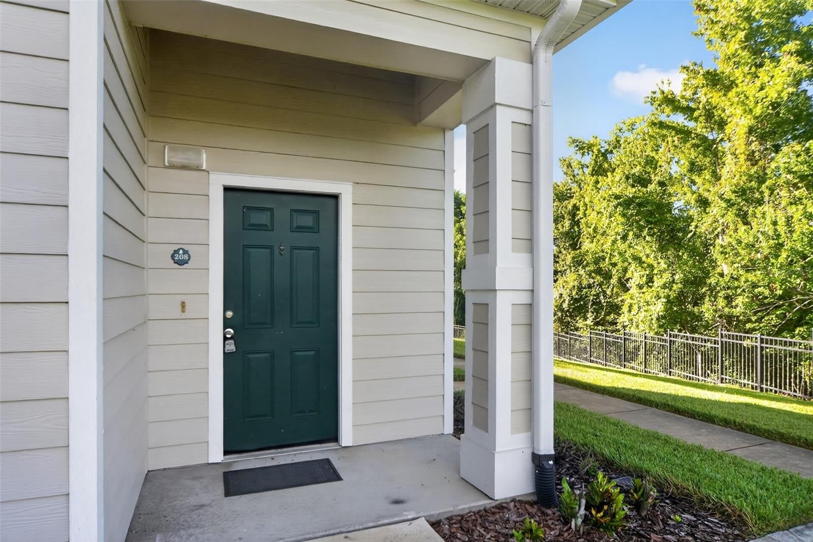 304 SOUTHERN PECAN Circle – photo 1