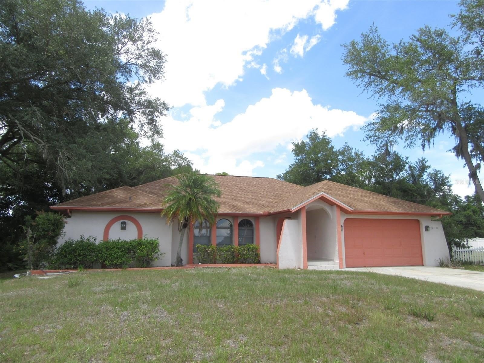 22182 Peachland Boulevard – photo 1