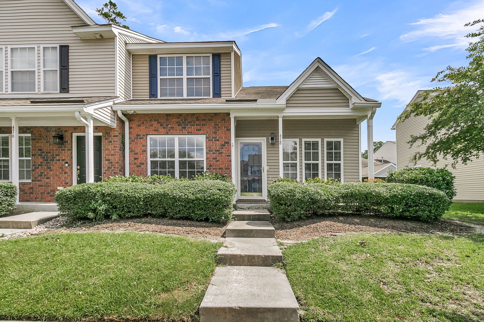 Beautiful Clements Ferry Townhome! – photo 1