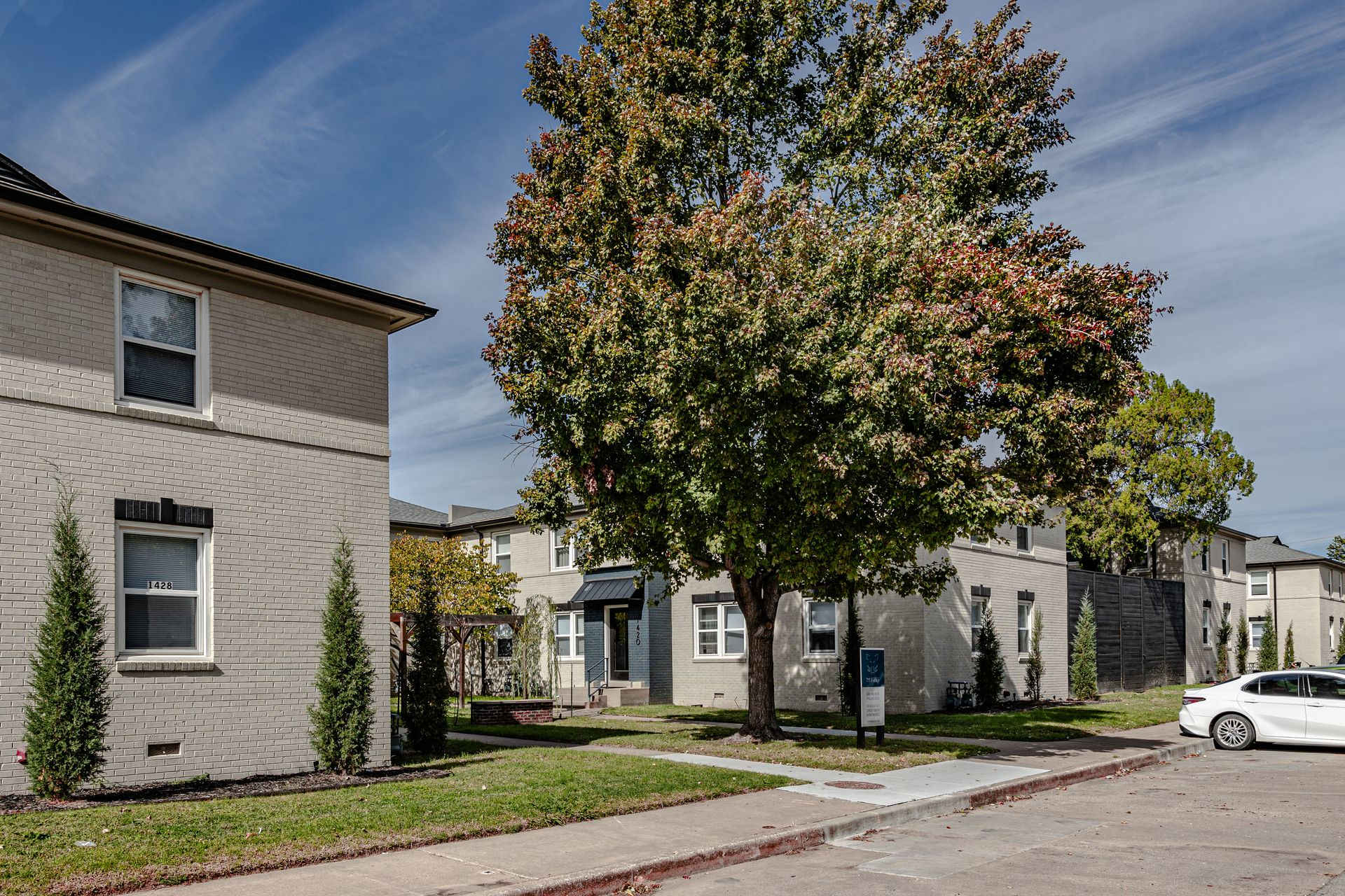 Everly Apartments on Cherry Street – photo 1