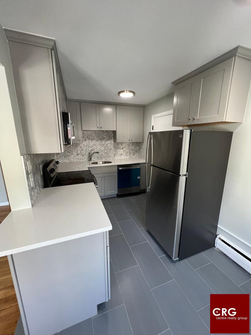15 Leicester St. – photo 1