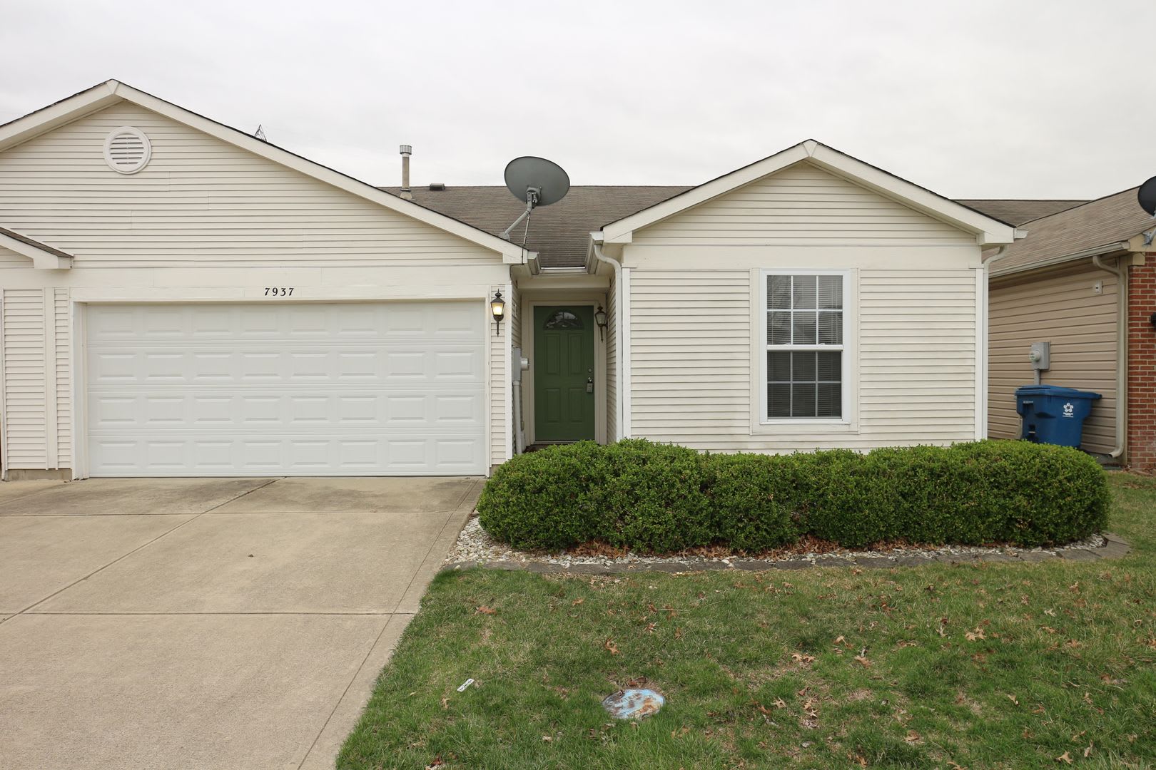 3 Bedroom Moeller Estates Home! – photo 1