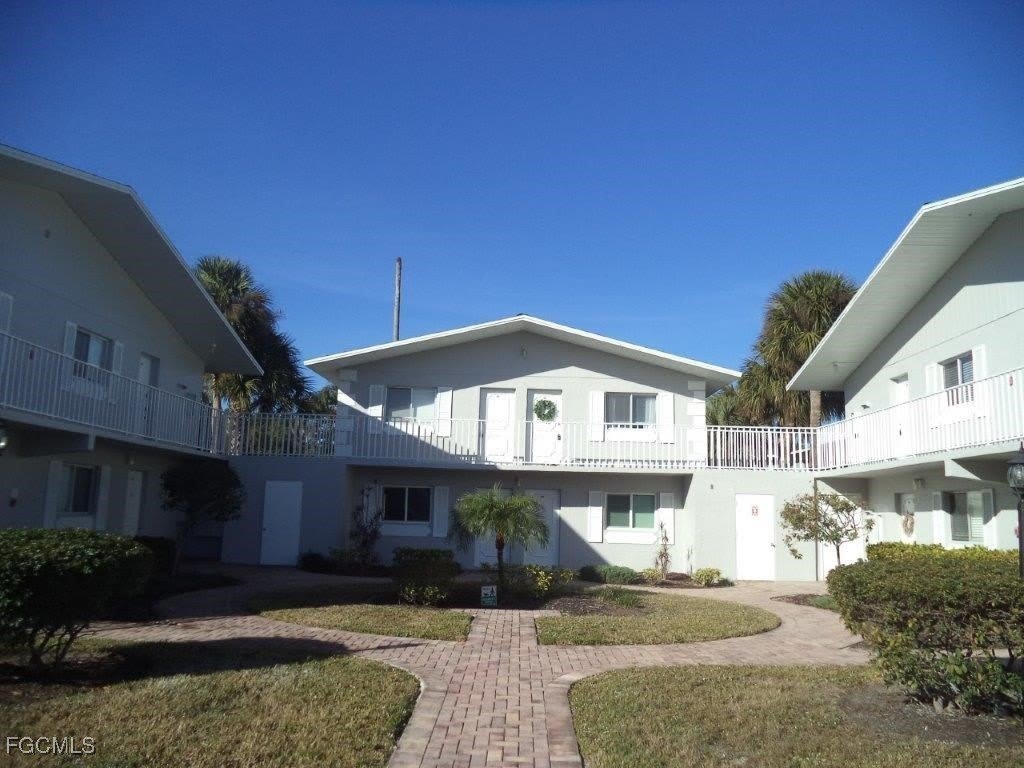 8071 Country Road – photo 1 of 11