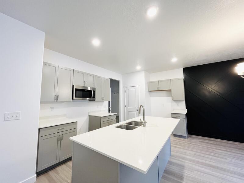 14842 S Messi St – photo 1