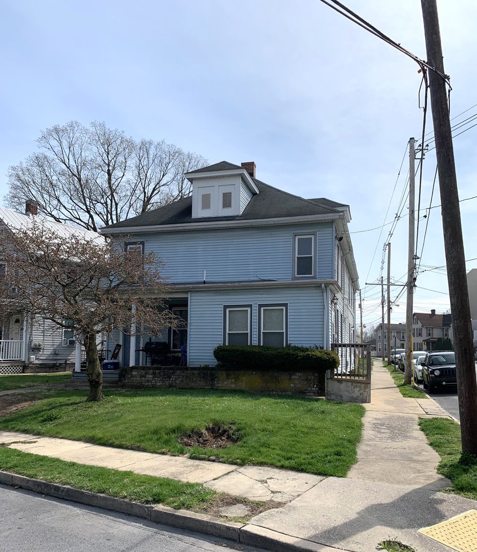 903 Scotland Ave – photo 1 of 16