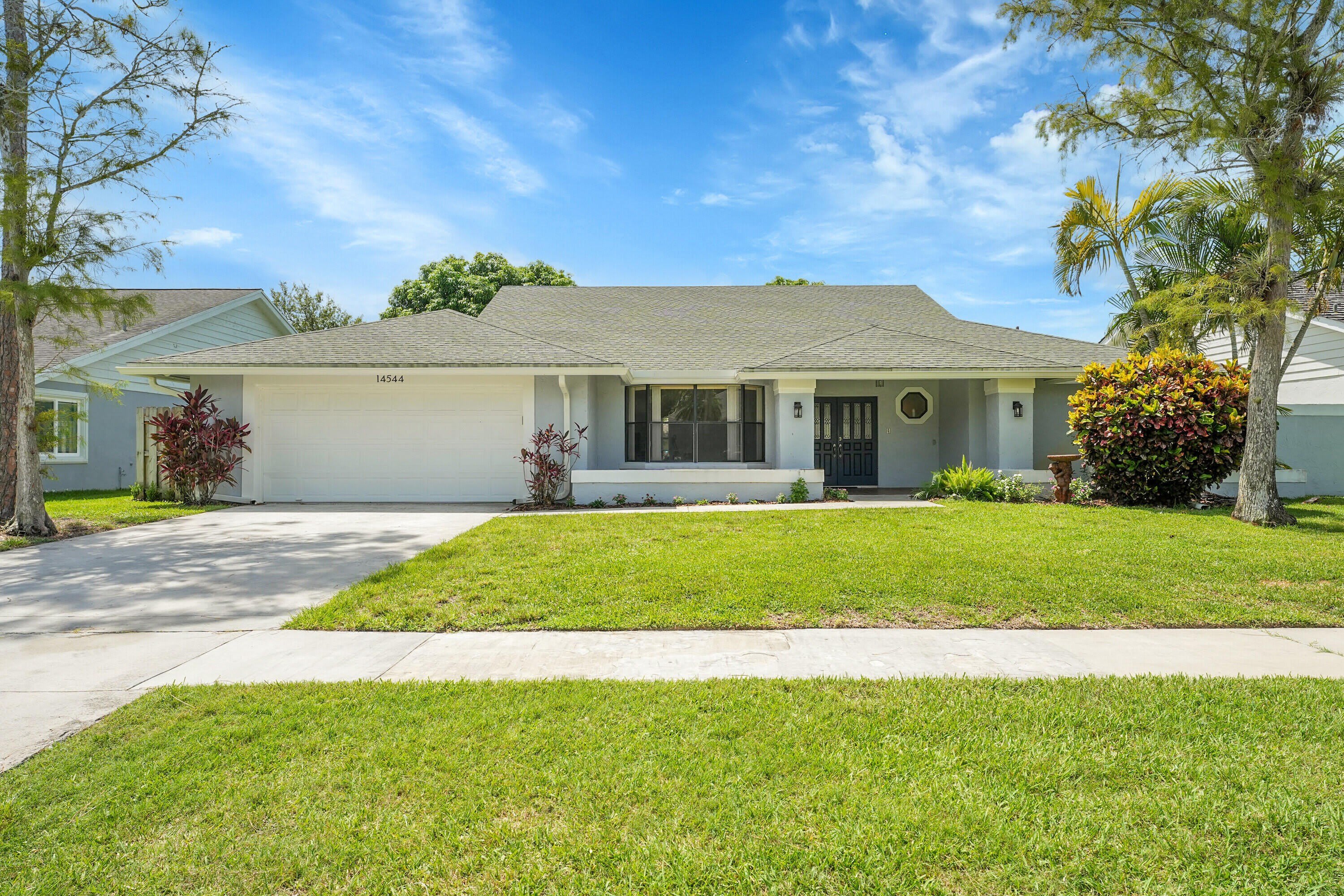 14544 Autumn Avenue – photo 1