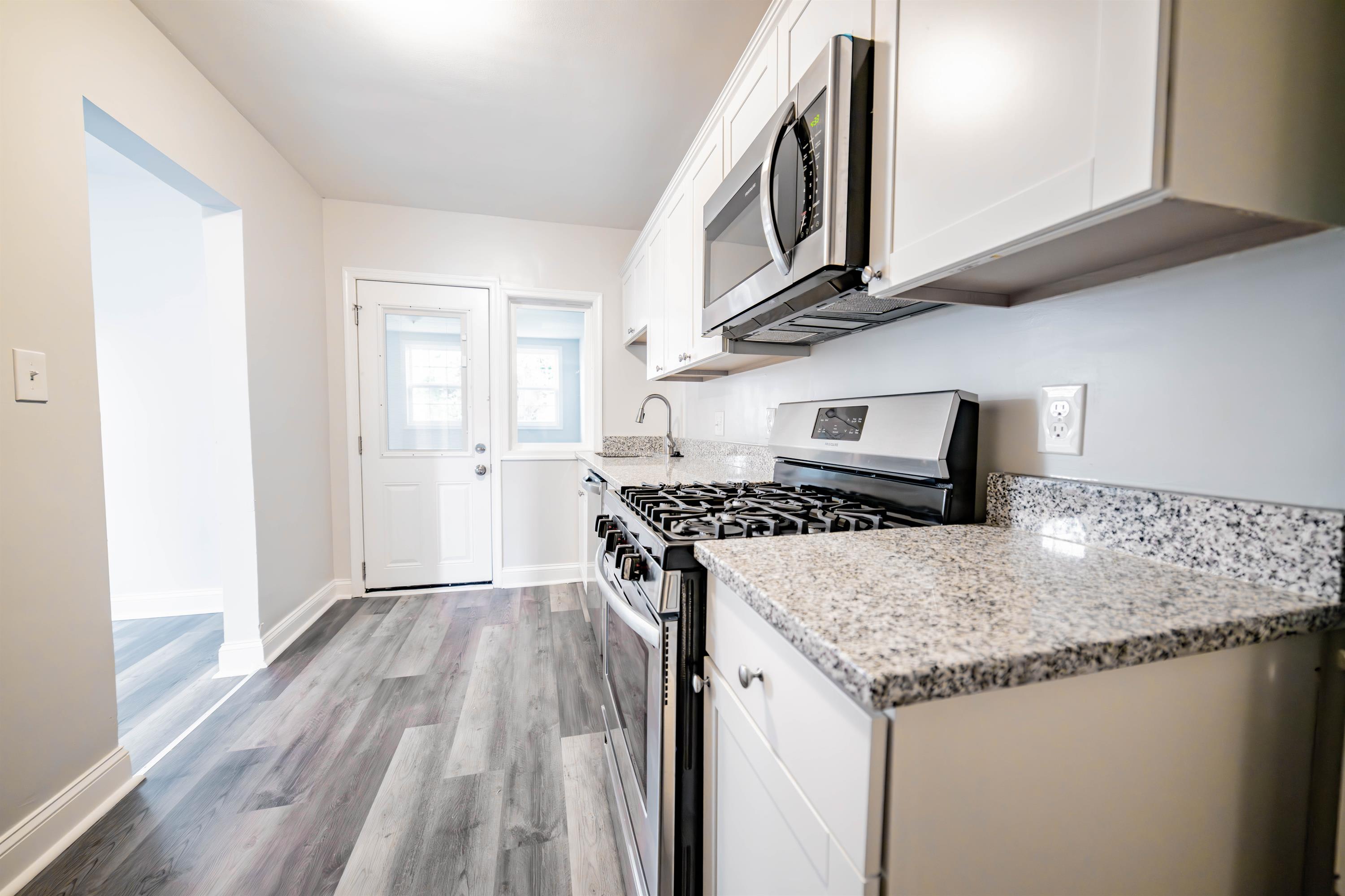 2489 Fairway – photo 1