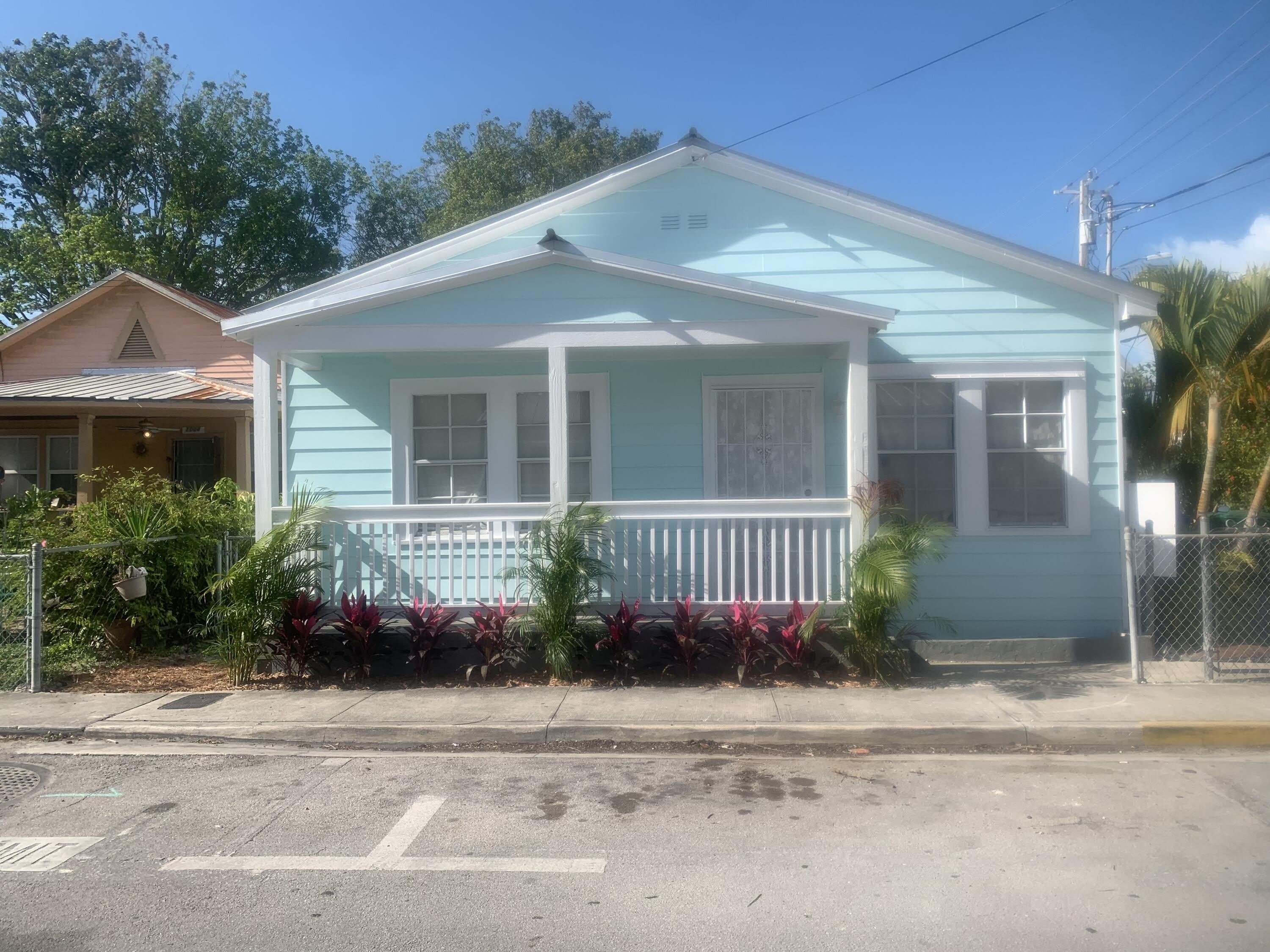 1002 Thomas Street – photo 1