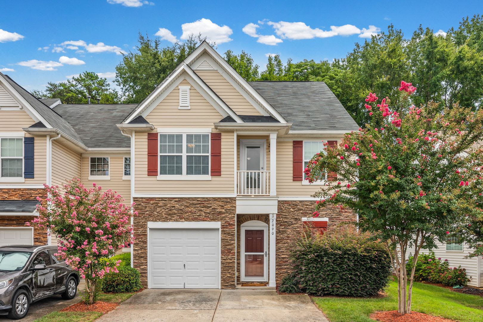 Gorgeous End Unit 3 Bedroom Town Home In Desirable Harpers Mill With Garage And Primary On Main With Walk In Shower – photo 1 of 38