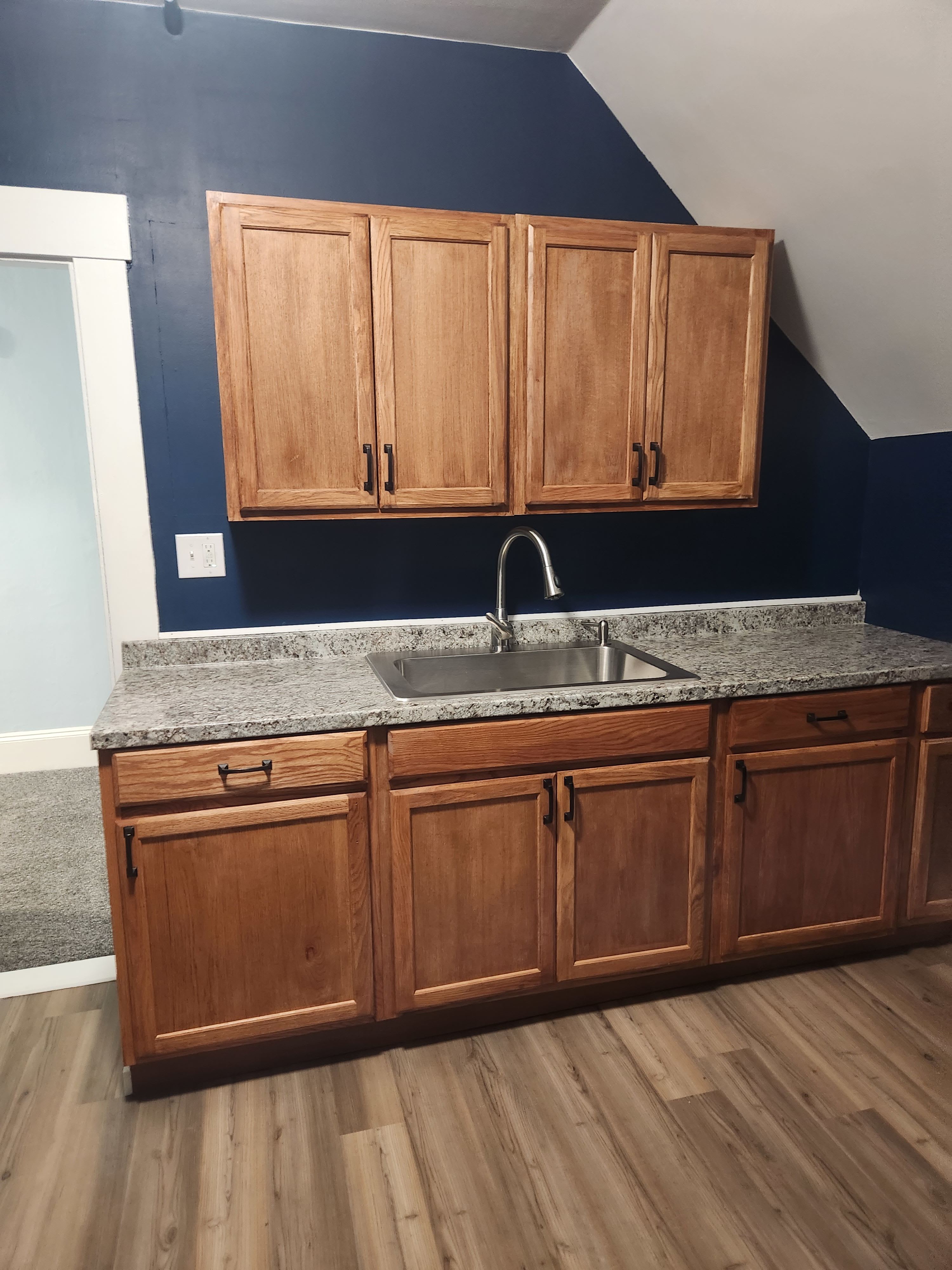 13 King St – photo 1 of 17