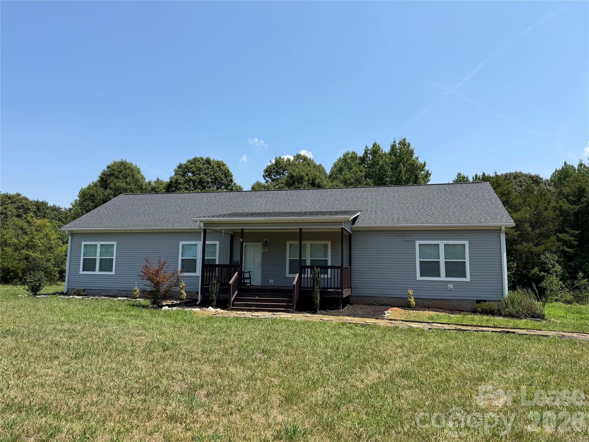 1311 E Memorial Highway – photo 1 of 22