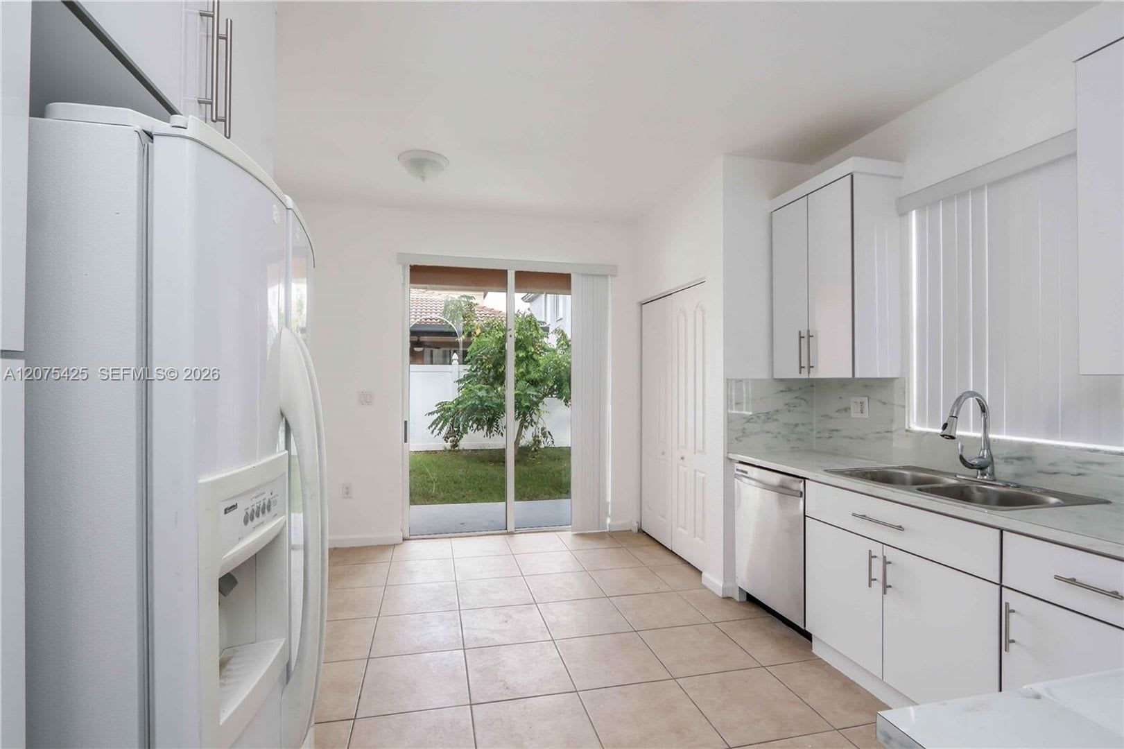 3955 NE 11th Drive 3955, Homestead, FL 33033 – photo 1
