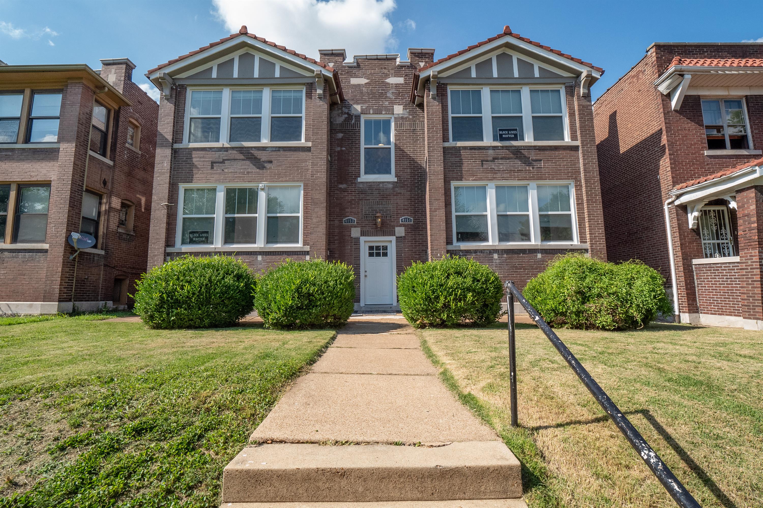 4151 Shaw – photo 1