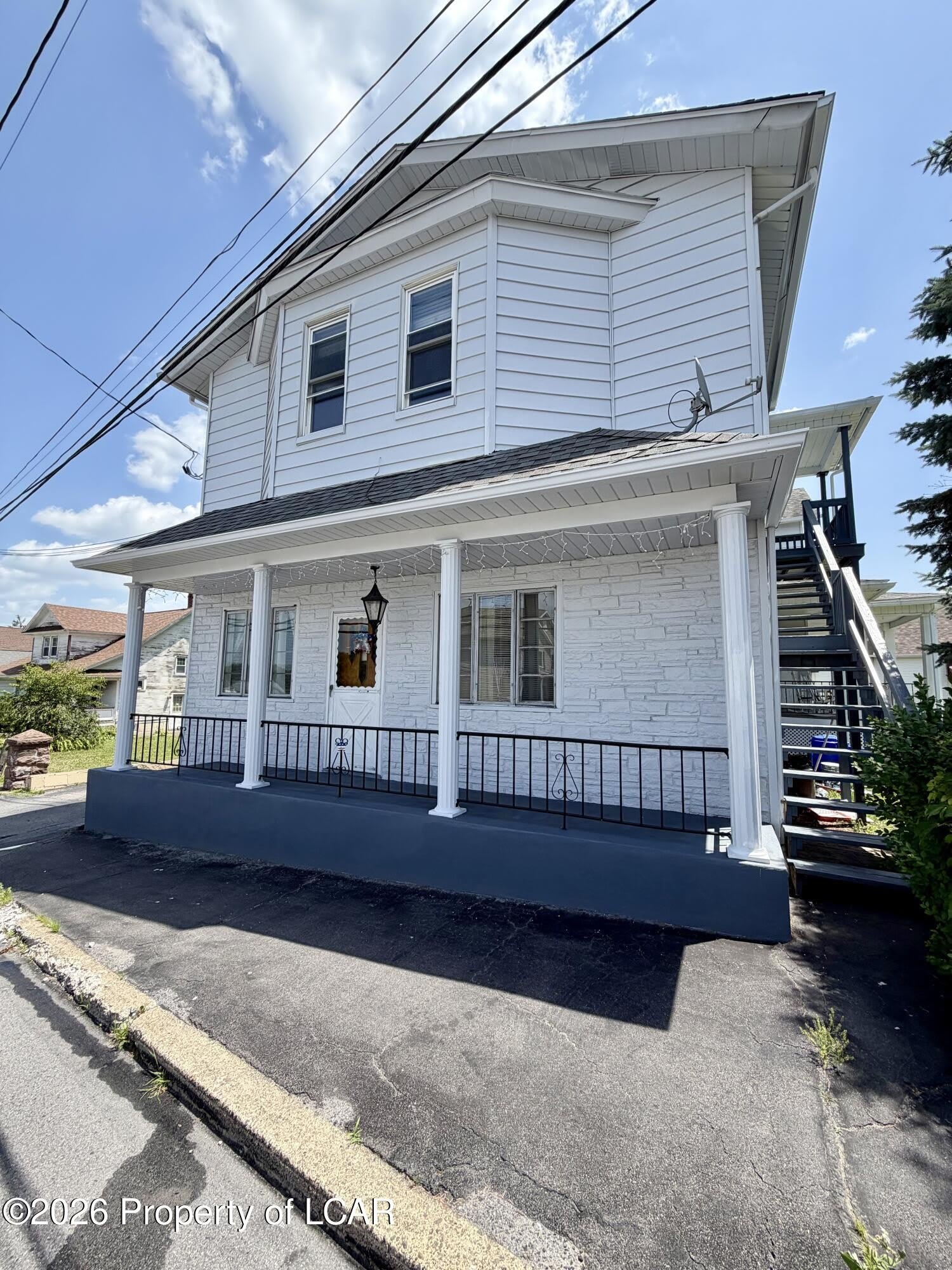 74 1st Street – photo 1