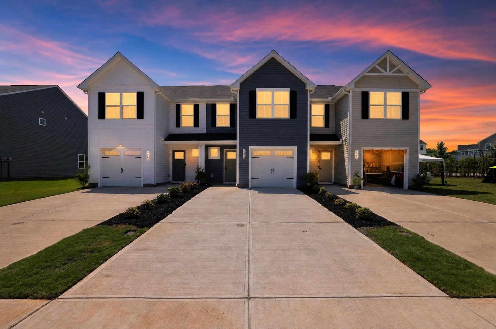 Charming 3BR Townhome in Lyman – photo 1