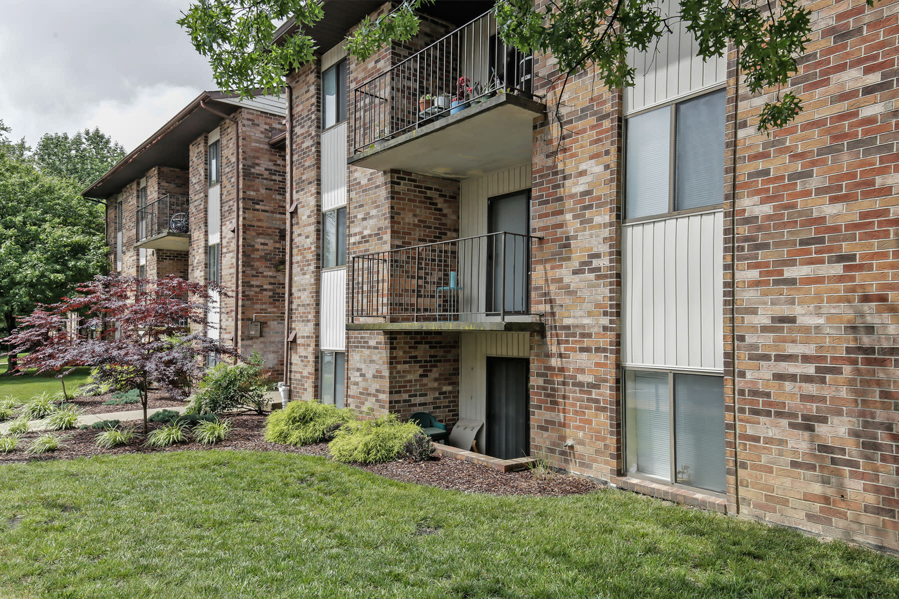Old Orchard Apartments – photo 1 of 83