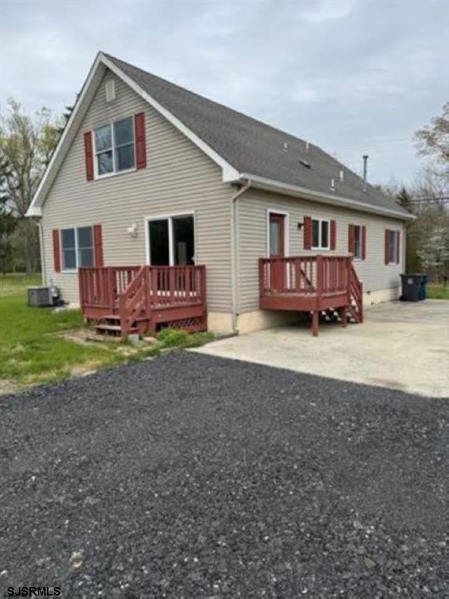 915 GRAND AVENUE – photo 1