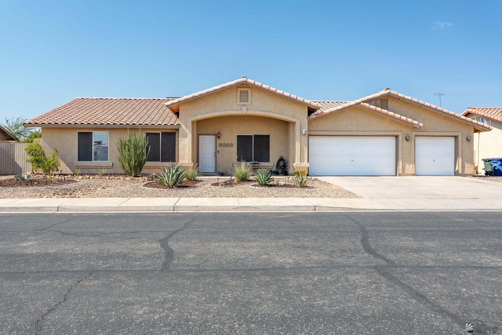 6088 E 40 LN – photo 1